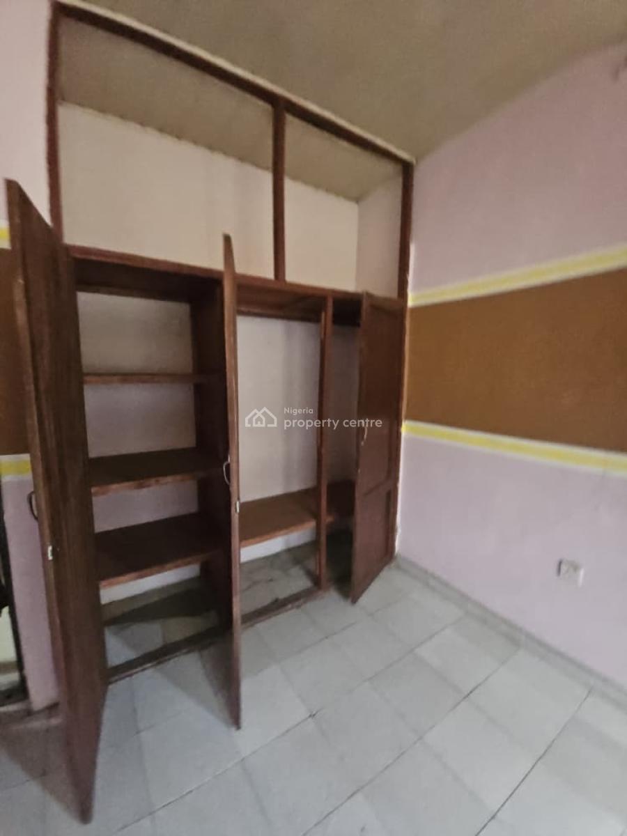Decent & Clean 3 Bedroom Flat Apartment, Gra Phase 1, Magodo, Lagos, Flat / Apartment for Rent