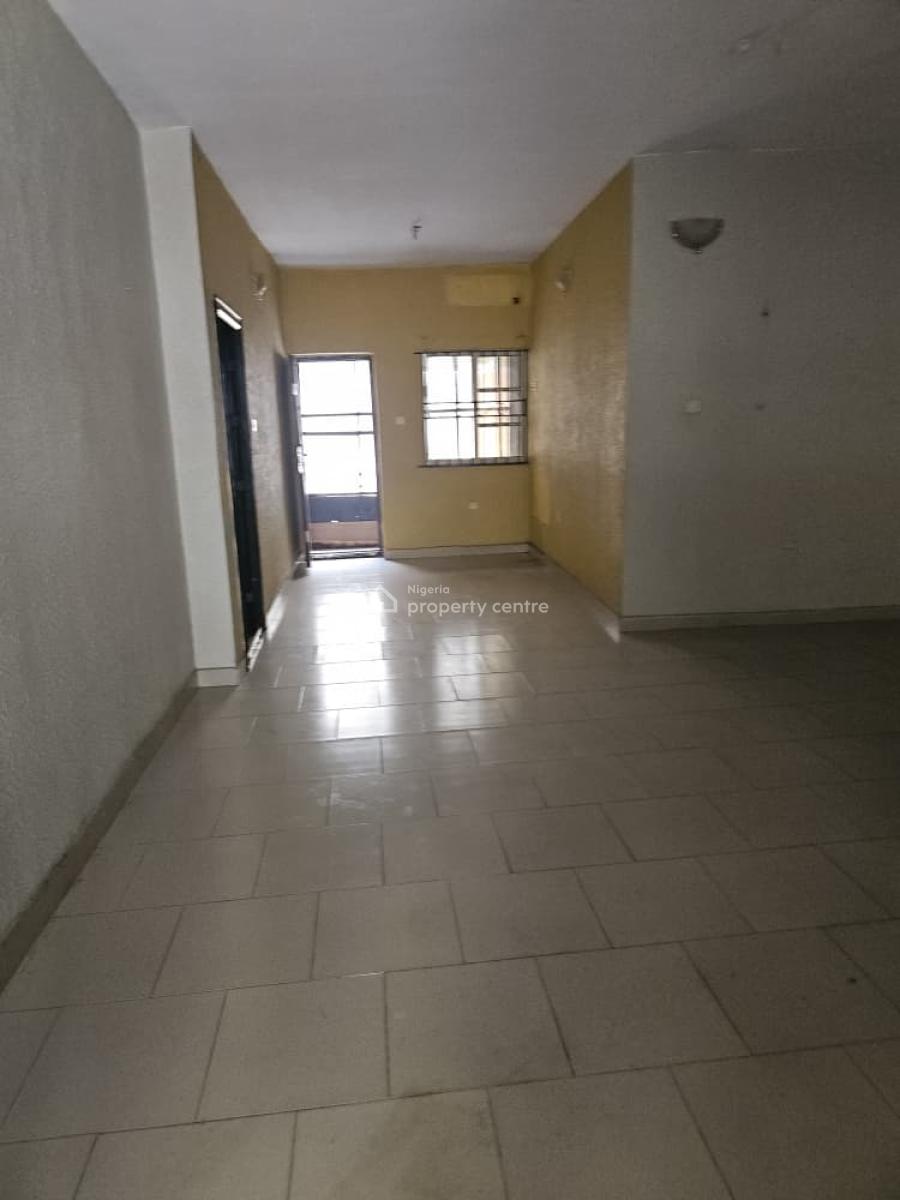 Decent & Clean 3 Bedroom Flat Apartment, Gra Phase 1, Magodo, Lagos, Flat / Apartment for Rent