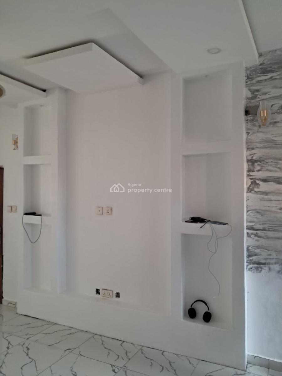 Exquisitely Finished 2-bedroom Apartment, Ologolo, Lekki, Lagos, Flat / Apartment for Rent