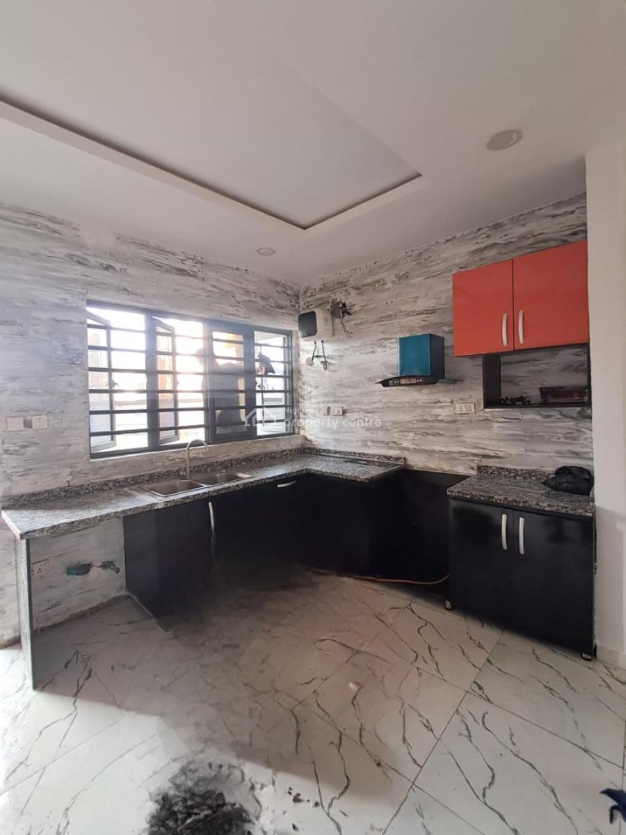 Exquisitely Finished 2-bedroom Apartment, Ologolo, Lekki, Lagos, Flat / Apartment for Rent