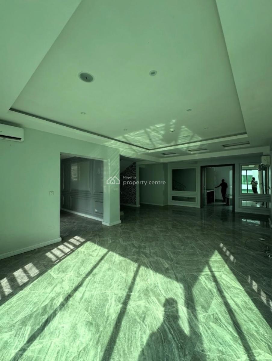 Spacious 4 Bedroom Maisonette with a Bq Available, Old Ikoyi, Ikoyi, Lagos, Terraced Duplex for Rent