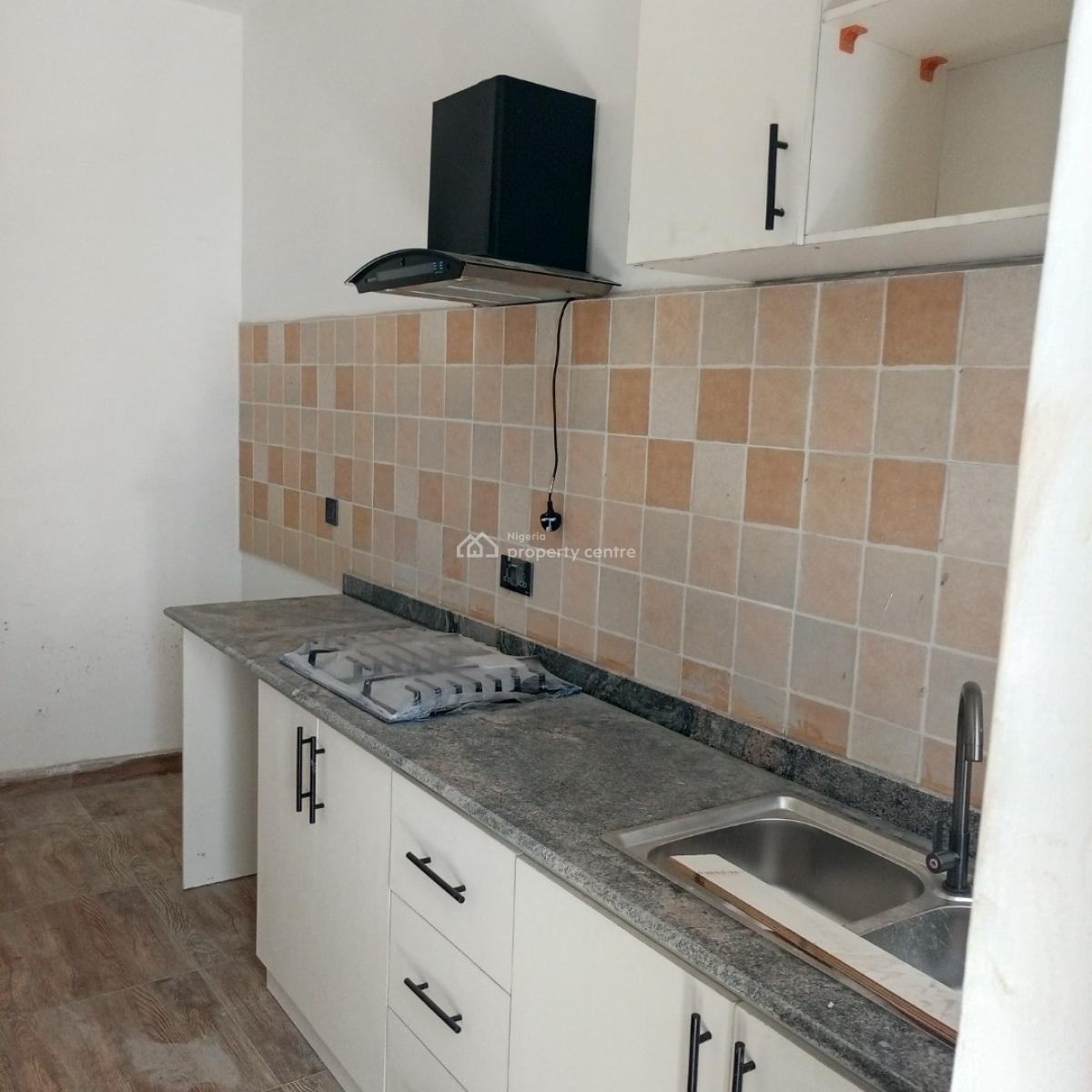 Luxurious and Standard 2 Bedroom Apartment (upstairs), Igbon Efon, Lekki, Lagos, Flat / Apartment for Rent