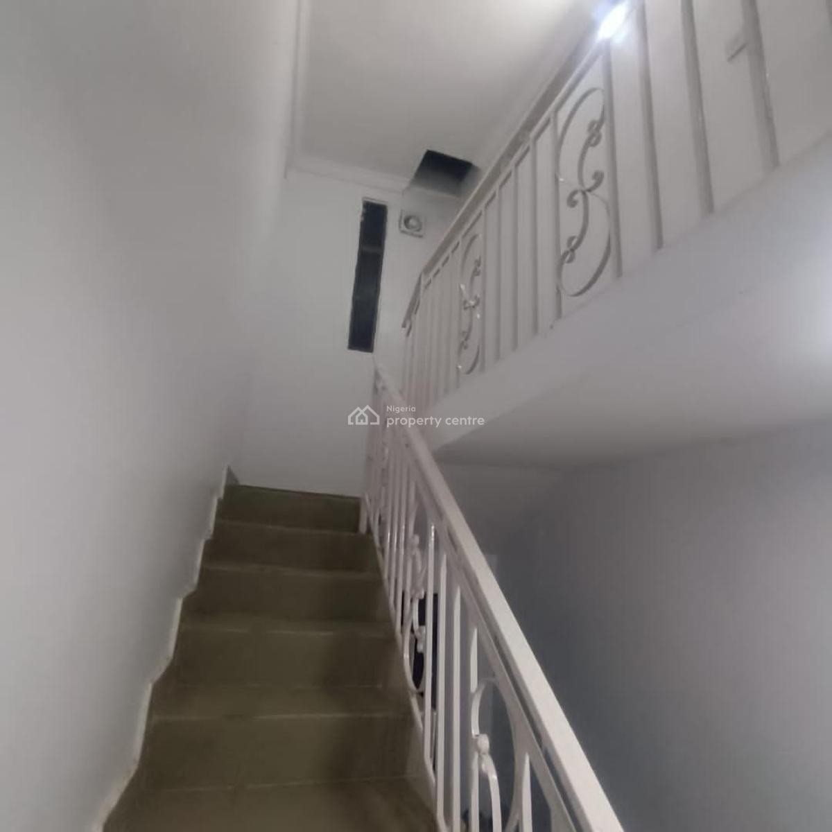 Tastefully Renovated 3 Bedroom Flat Apartment, Upstairs., Harmony Zone, Gra Phase 1, Magodo, Lagos, Flat / Apartment for Rent