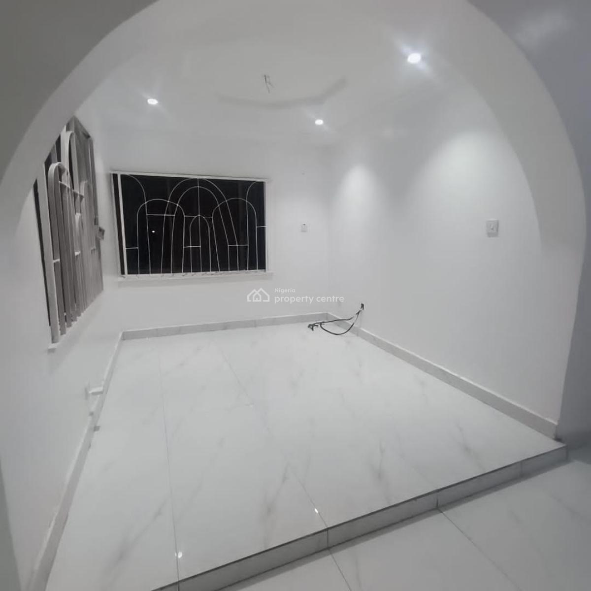 Tastefully Renovated 3 Bedroom Flat Apartment, Upstairs., Harmony Zone, Gra Phase 1, Magodo, Lagos, Flat / Apartment for Rent