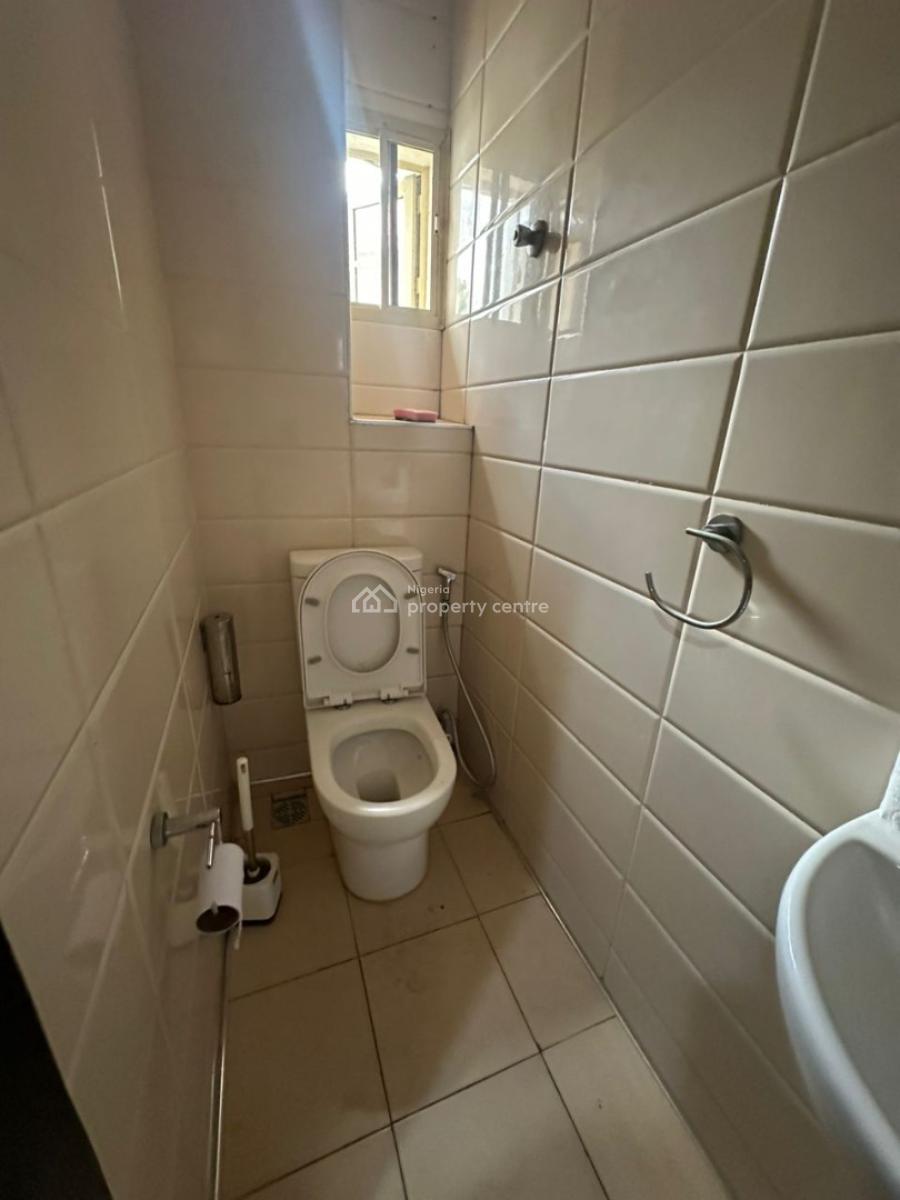 2 Bedroom Apartment, Off Admiralty, Lekki Phase 1, Lekki, Lagos, Flat / Apartment for Rent