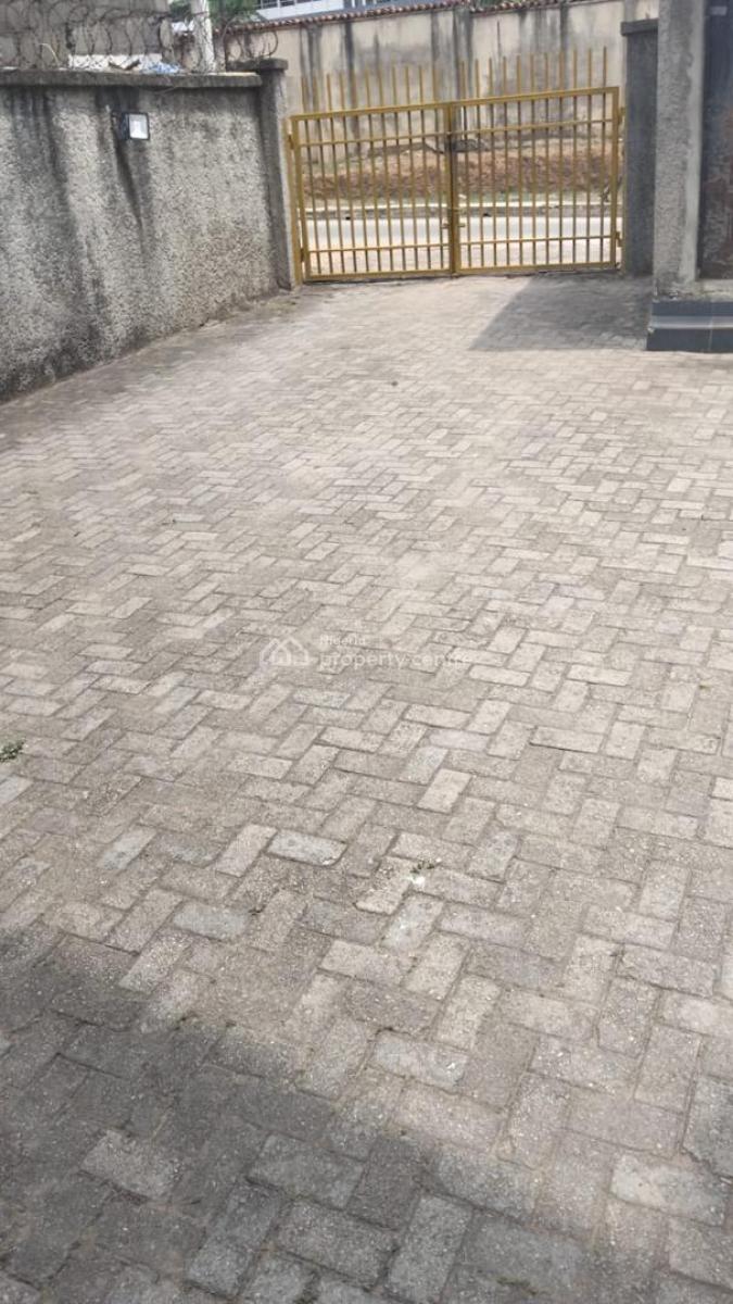 Well Maintained with Standard Fittings and Air Conditioners Open Space, Location: Off Kudirat Abiola Way, Oregun, Ikeja, Lagos, Office Space for Rent