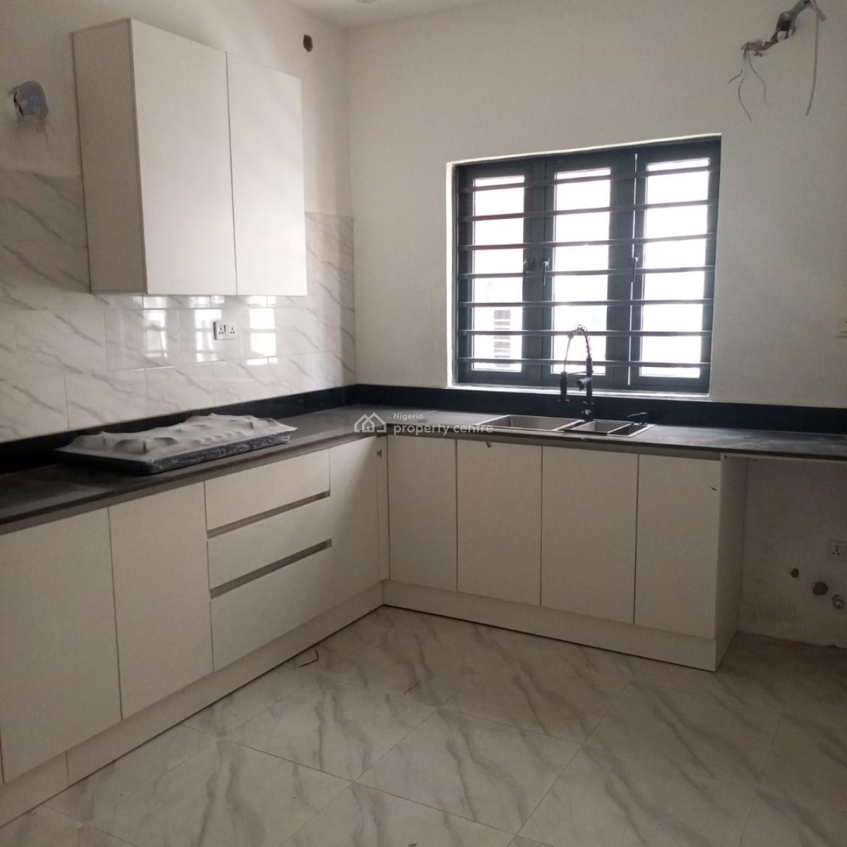 Luxurious and Standard 4 Bedroom Terrace Duplex with a Bq, Igbon Efon, Lekki, Lagos, Terraced Duplex for Sale