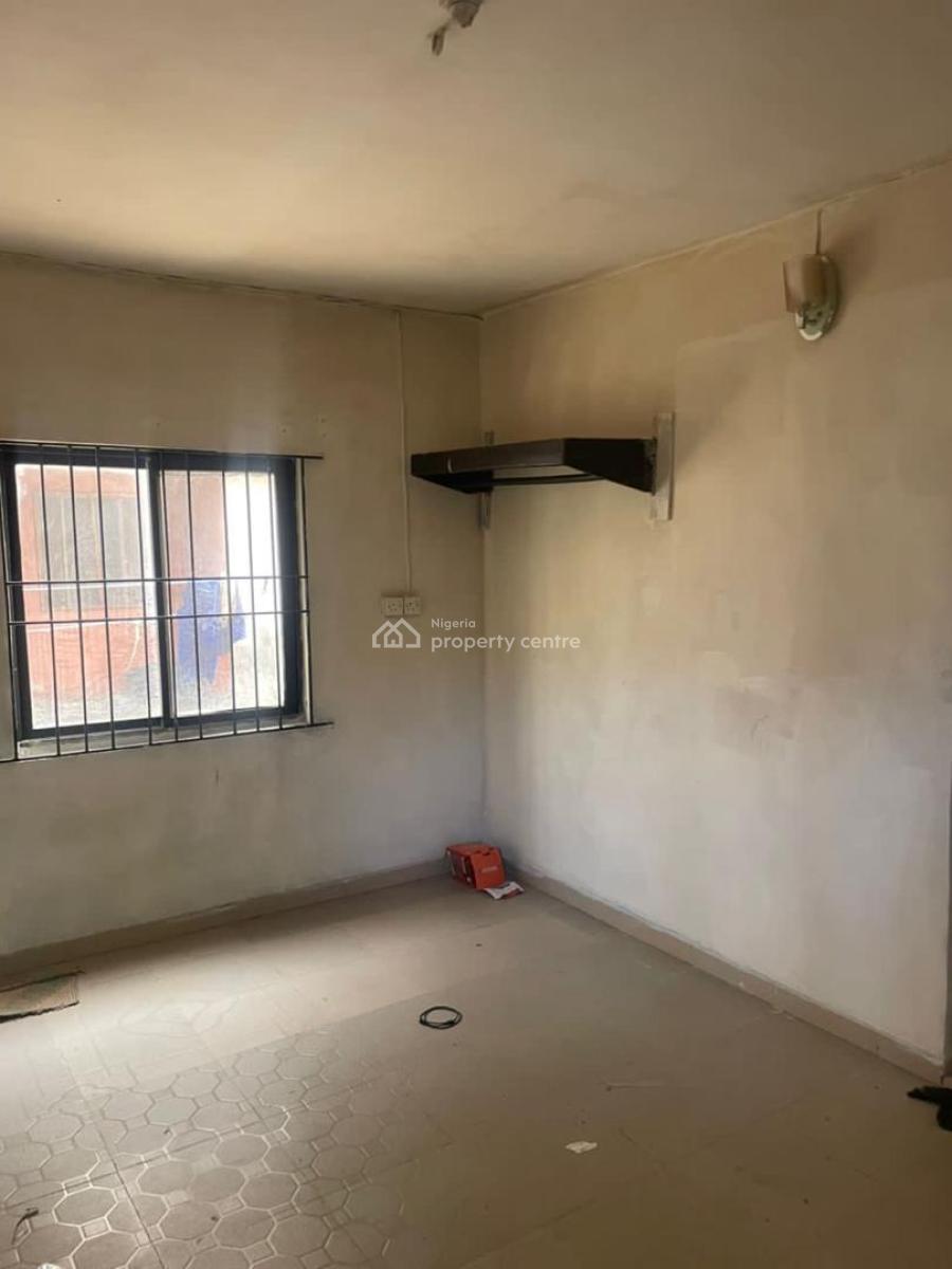 2 Bedroom Flat Is Available, Agidingbi, Ikeja, Lagos, Flat / Apartment for Rent