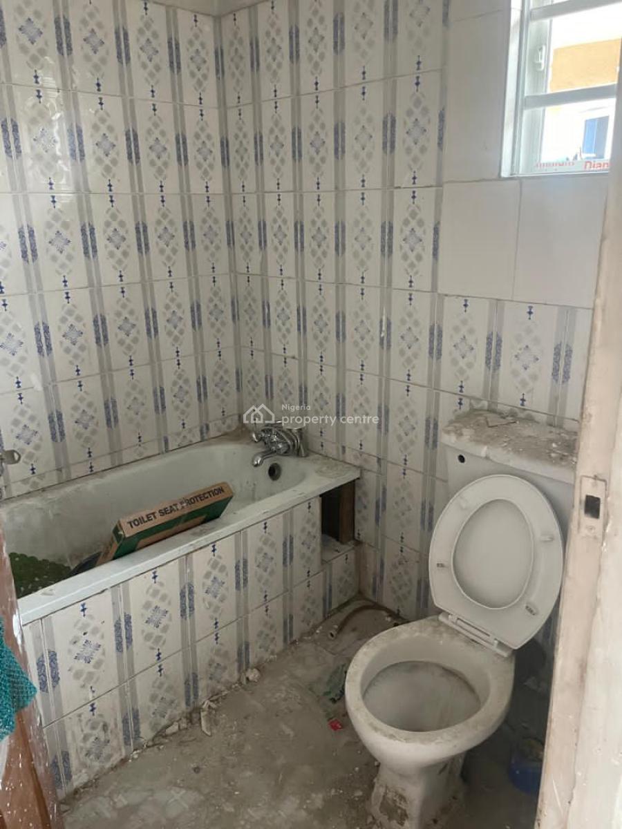 Newly Renovated & Spacious 3 Bedroom Flat Apartment, River Valley Estate, Ojodu Berger, Ojodu, Lagos, Flat / Apartment for Rent