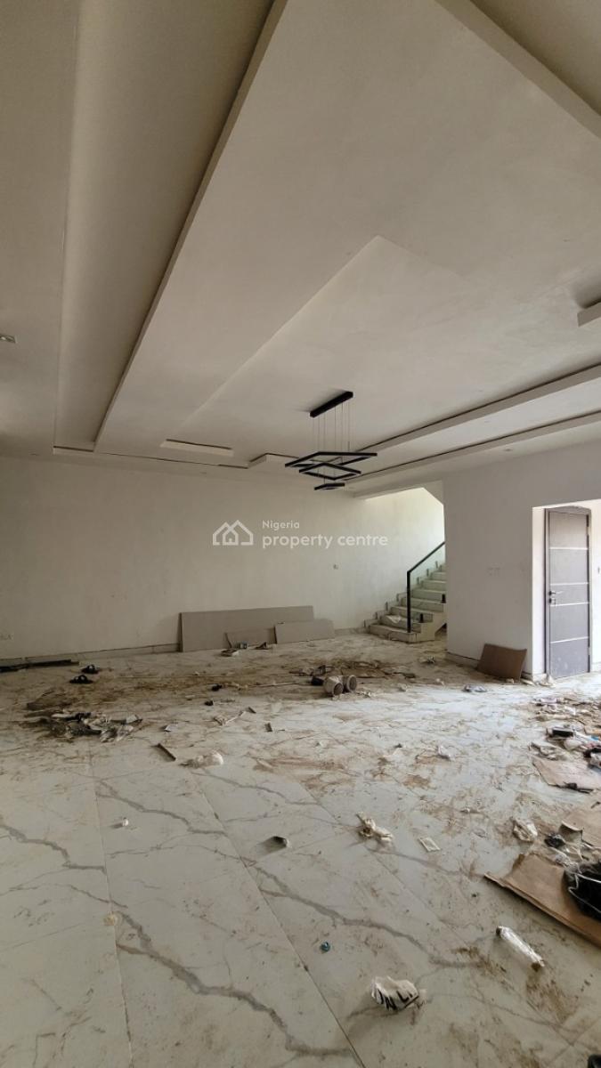 Well Built 4-bedroom Semi-detached Triplex with Boys Quarter & Cinema, Kolapo Ishola Gra, Akobo, Ibadan, Oyo, Semi-detached Duplex for Sale