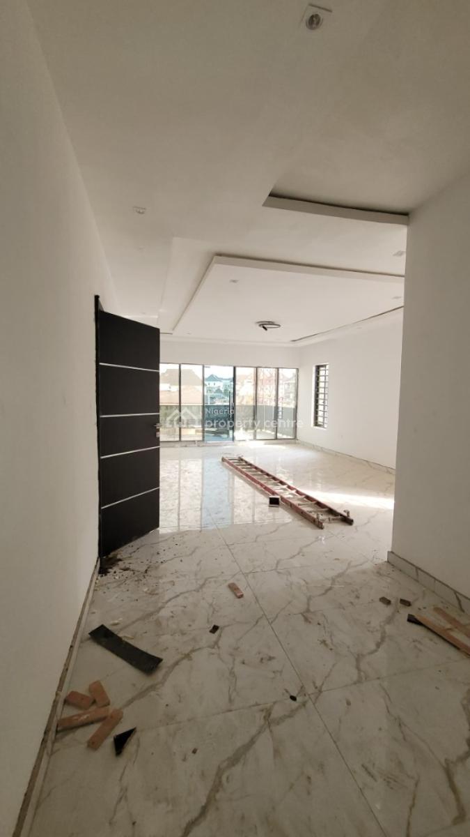 Well Built 4-bedroom Semi-detached Triplex with Boys Quarter & Cinema, Kolapo Ishola Gra, Akobo, Ibadan, Oyo, Semi-detached Duplex for Sale