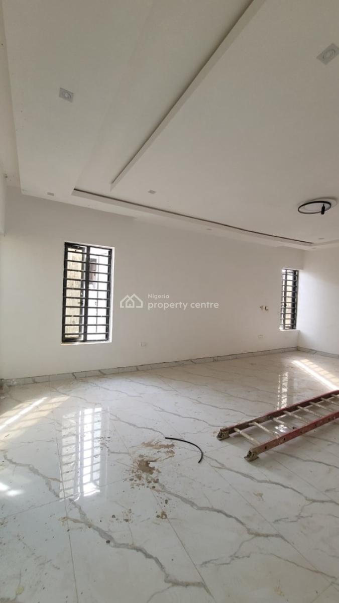 Well Built 4-bedroom Semi-detached Triplex with Boys Quarter & Cinema, Kolapo Ishola Gra, Akobo, Ibadan, Oyo, Semi-detached Duplex for Sale