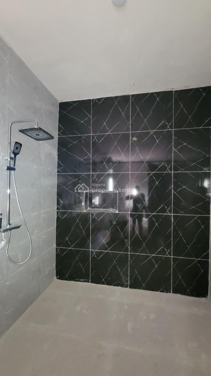 Well Built 4-bedroom Semi-detached Triplex with Boys Quarter & Cinema, Kolapo Ishola Gra, Akobo, Ibadan, Oyo, Semi-detached Duplex for Sale