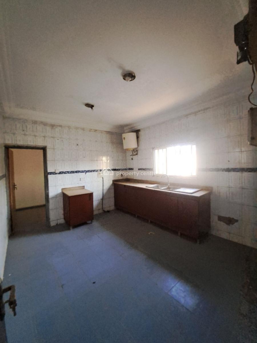 3 Bedroom Flat with Bq, Mabushi, Abuja, Flat / Apartment for Rent