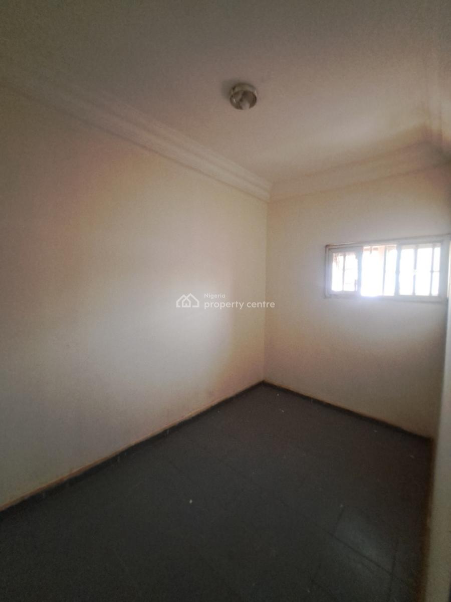 3 Bedroom Flat with Bq, Mabushi, Abuja, Flat / Apartment for Rent