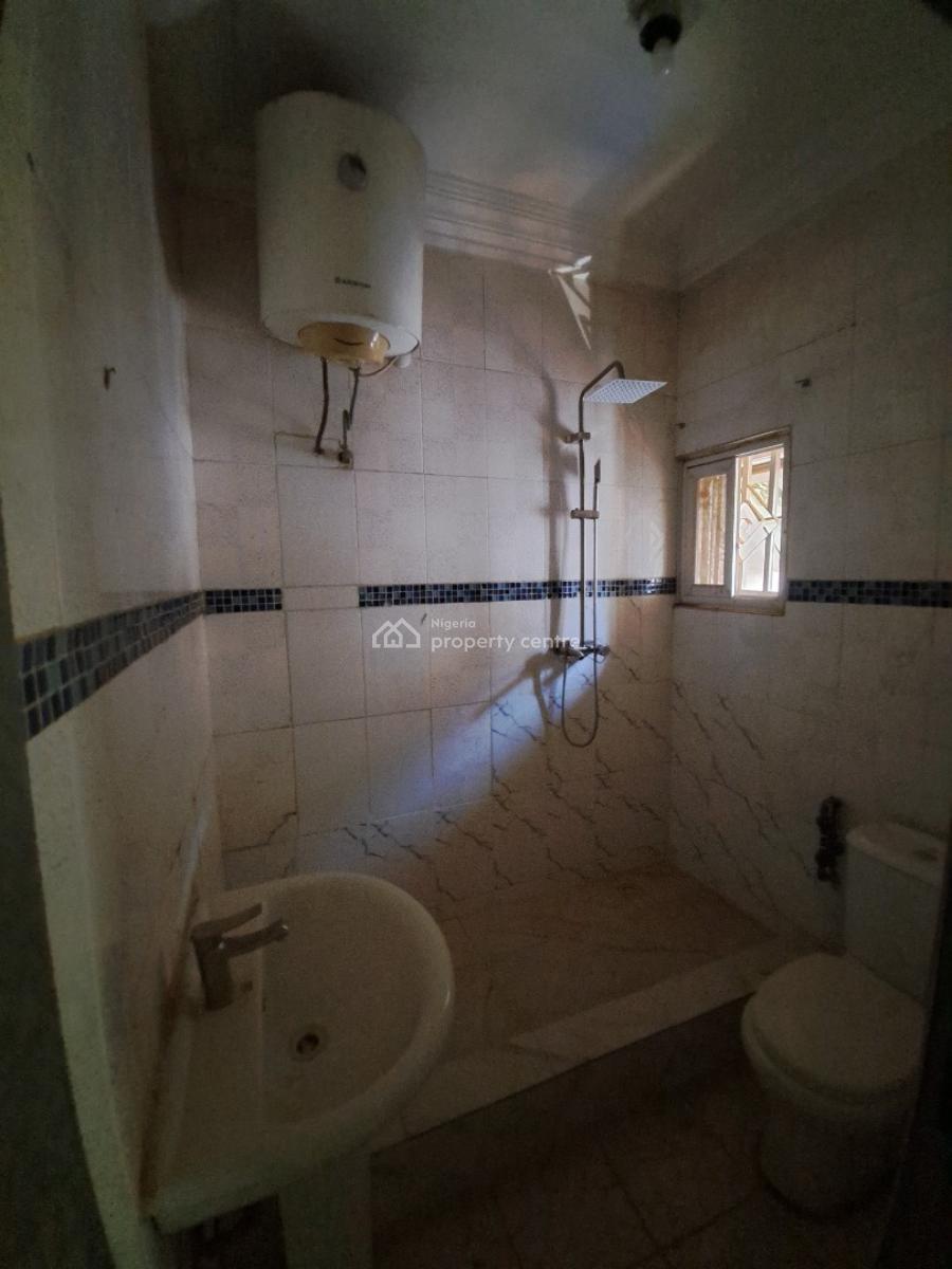 3 Bedroom Flat with Bq, Mabushi, Abuja, Flat / Apartment for Rent