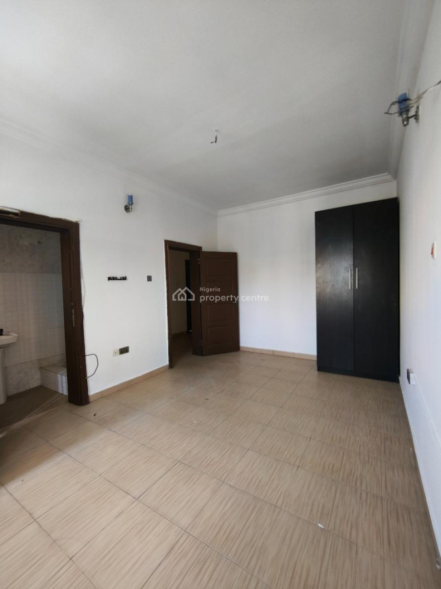 Well Maintained and Spacious 4 Bedroom Duplex, Agungi, Lekki, Lagos, Terraced Duplex for Rent
