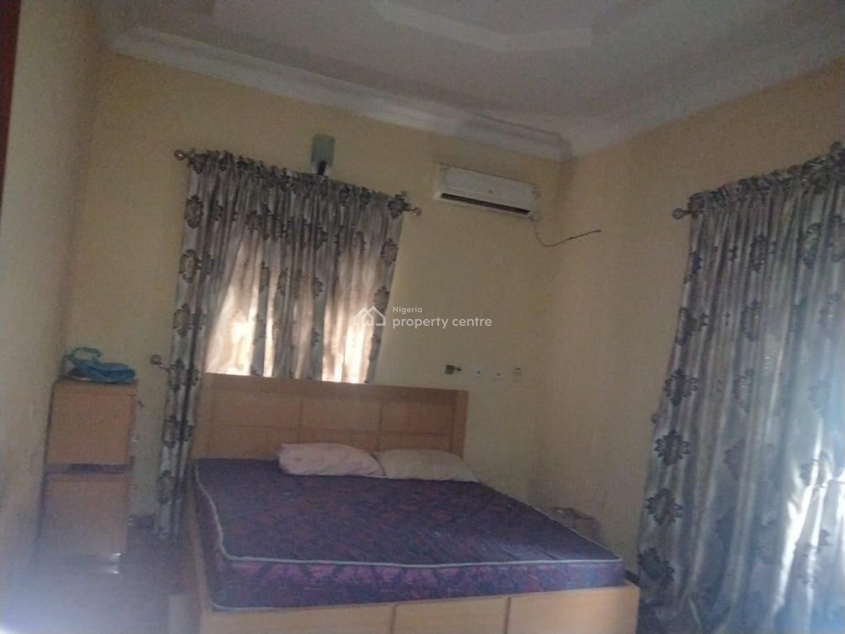 a Well Finished 5 Bedroom Bungalow with 2 Rooms Self-contained Bq, 5th Avenue, Gwarinpa, Abuja, Detached Bungalow for Rent