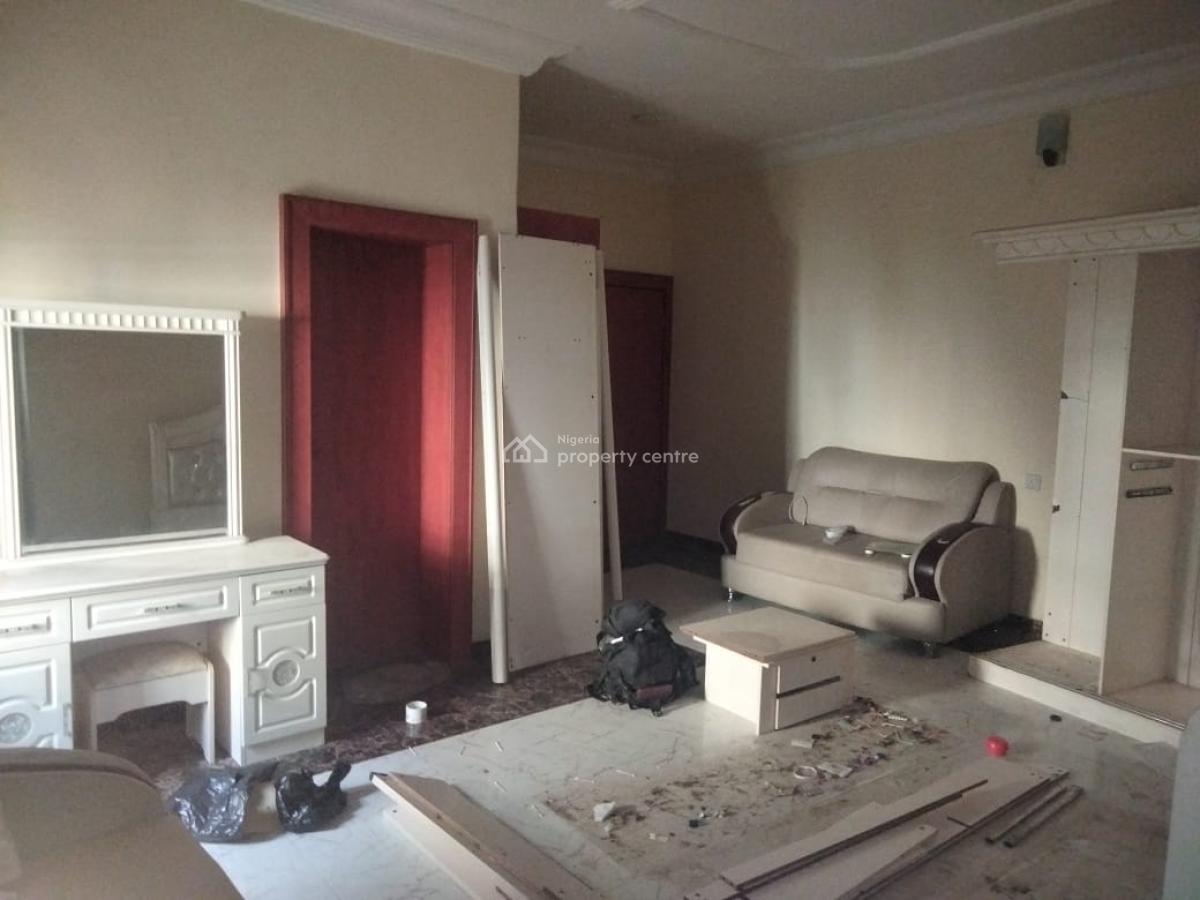 a Well Finished 5 Bedroom Bungalow with 2 Rooms Self-contained Bq, 5th Avenue, Gwarinpa, Abuja, Detached Bungalow for Rent