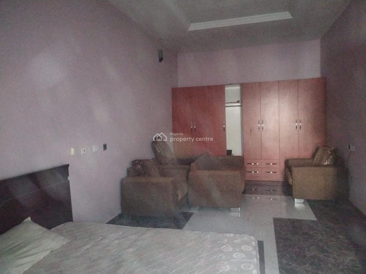 a Well Finished 5 Bedroom Bungalow with 2 Rooms Self-contained Bq, 5th Avenue, Gwarinpa, Abuja, Detached Bungalow for Rent