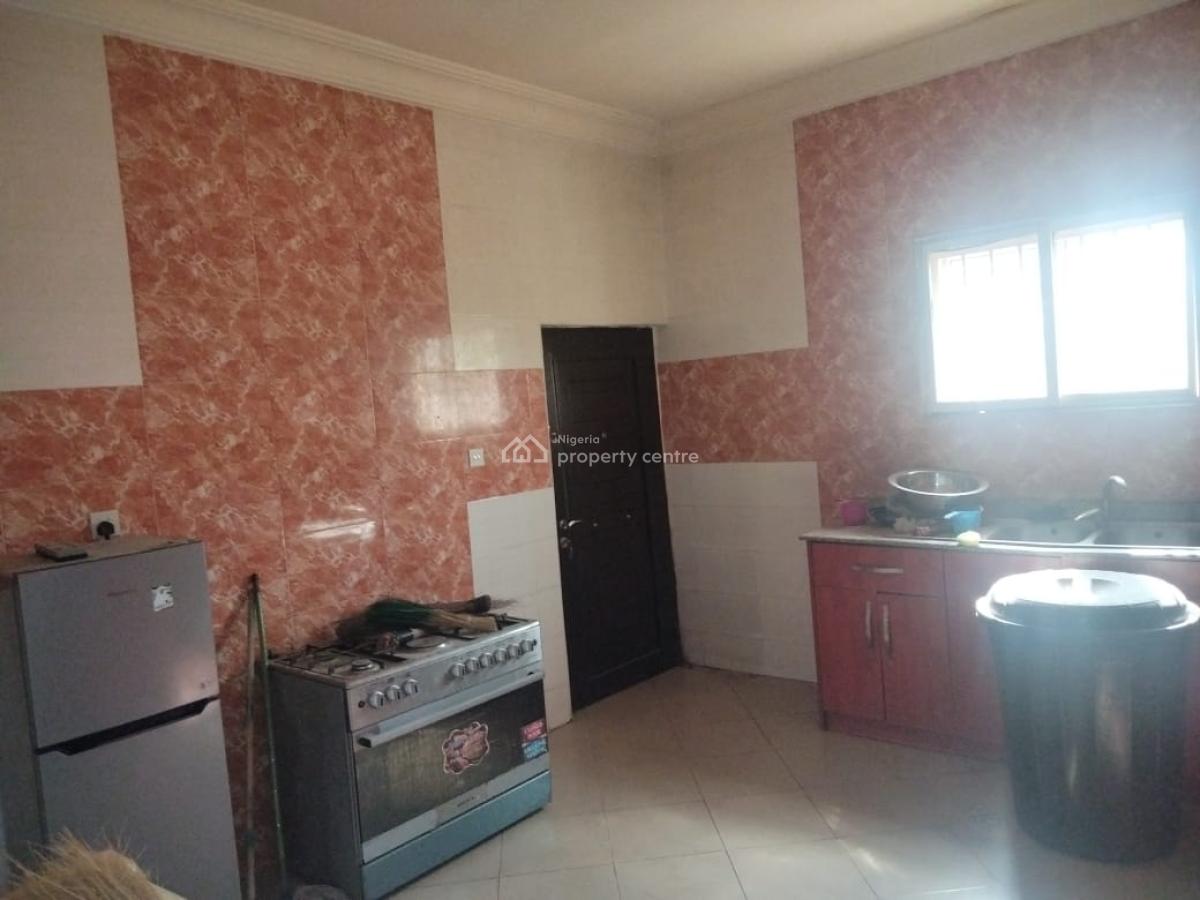 a Well Finished 5 Bedroom Bungalow with 2 Rooms Self-contained Bq, 5th Avenue, Gwarinpa, Abuja, Detached Bungalow for Rent