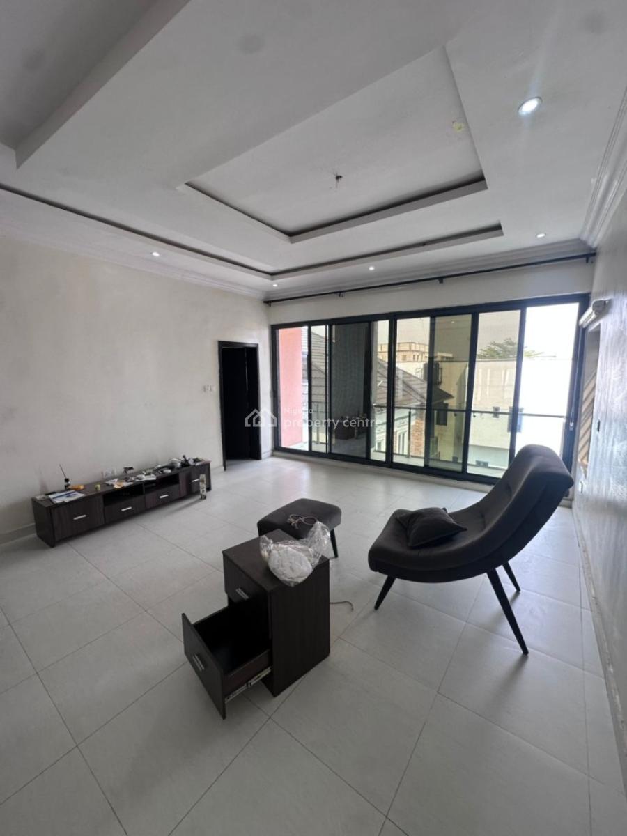 3 Bedroom Penthouse, Ologolo, Lekki, Lagos, Flat / Apartment for Sale