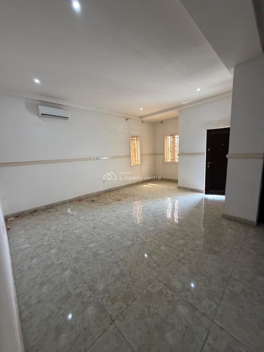 Standard Four Bedroom Duplex with Acs and Inverter, Guzape District, Abuja, Terraced Duplex for Rent