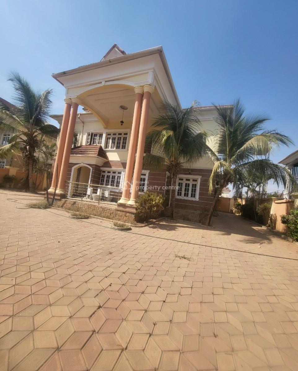 Luxurious Massive 6 Bedroom Fully Detached Duplex with Bq, Ebeano Supermarket, Gaduwa, Abuja, Detached Duplex for Rent