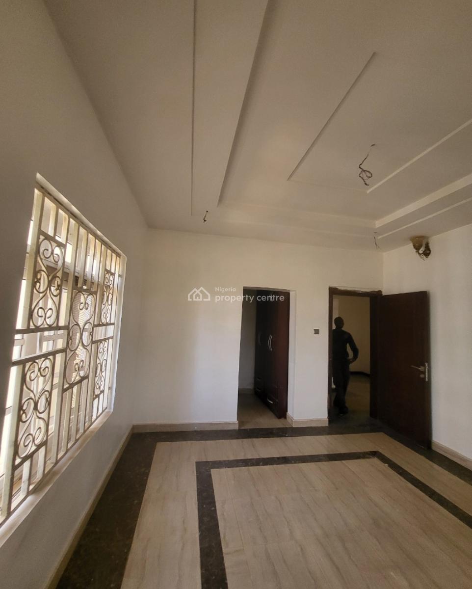Luxurious Massive 6 Bedroom Fully Detached Duplex with Bq, Ebeano Supermarket, Gaduwa, Abuja, Detached Duplex for Rent