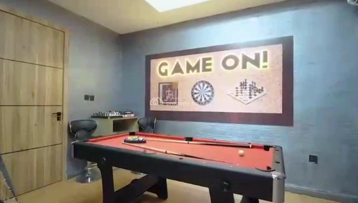 Fully Serviced 4 Bedroom Penthouse, Lekki Phase One, Lekki, Lagos, Flat / Apartment for Rent