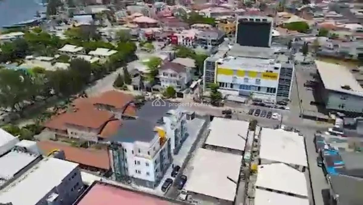 Fully Serviced 4 Bedroom Penthouse, Lekki Phase One, Lekki, Lagos, Flat / Apartment for Rent