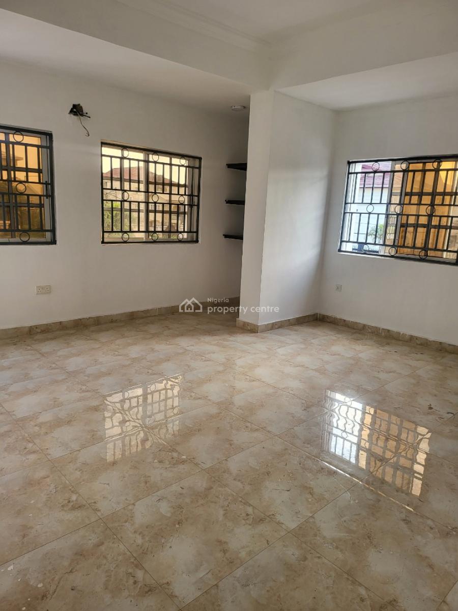 Newly Renovated 6 Units of 3 Bedrooms with Bq, Lekki Phase 1, Lekki, Lagos, Flat / Apartment for Rent
