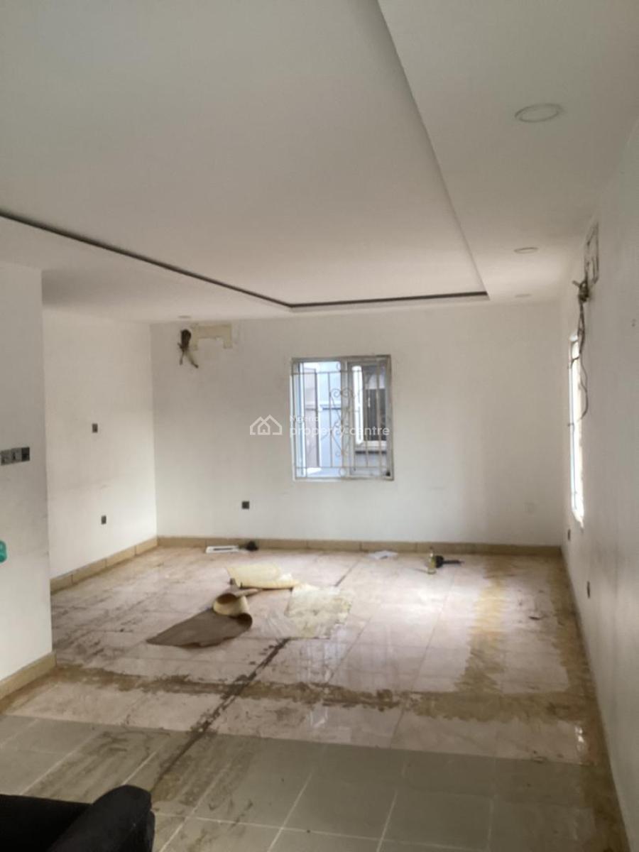 Commercial 5 Bedroom Fully Detached  Duplex  with a Room Bq, Lekki Phase 1, Lekki, Lagos, Commercial Property for Rent