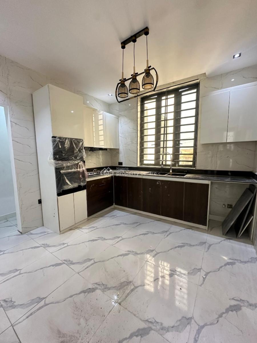 Luxury 3 Bedroom Apartment with Bq, Lekki Phase 1, Lekki Phase 1, Lekki, Lagos, Flat / Apartment for Rent