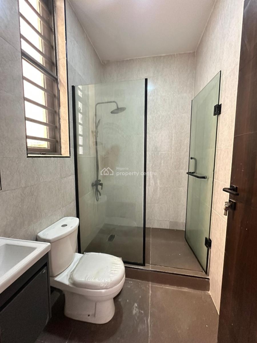 Luxury 3 Bedroom Apartment with Bq, Lekki Phase 1, Lekki Phase 1, Lekki, Lagos, Flat / Apartment for Rent