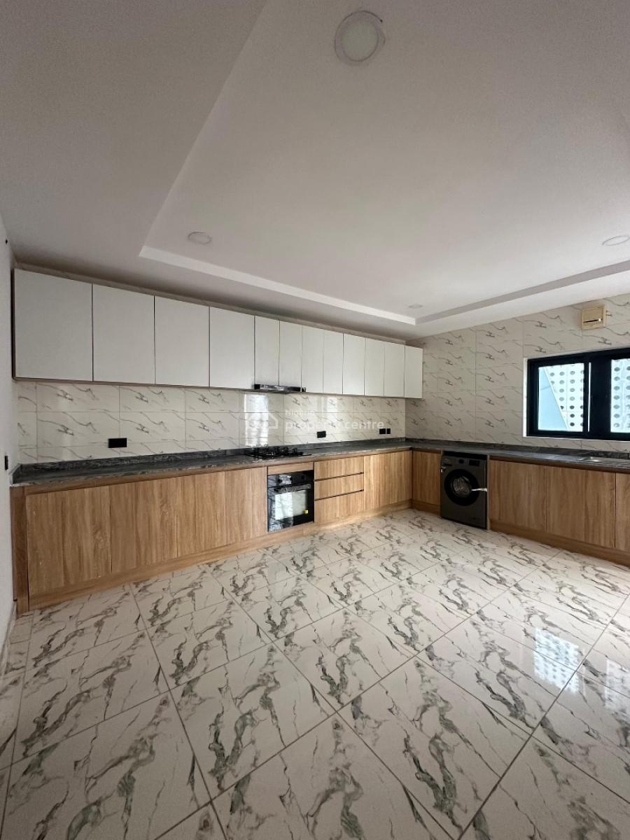 Brand New 3 Bedroom Apartment with Pool & Gym, Lekki Phase 1, Lekki Phase 1, Lekki, Lagos, Flat / Apartment for Rent