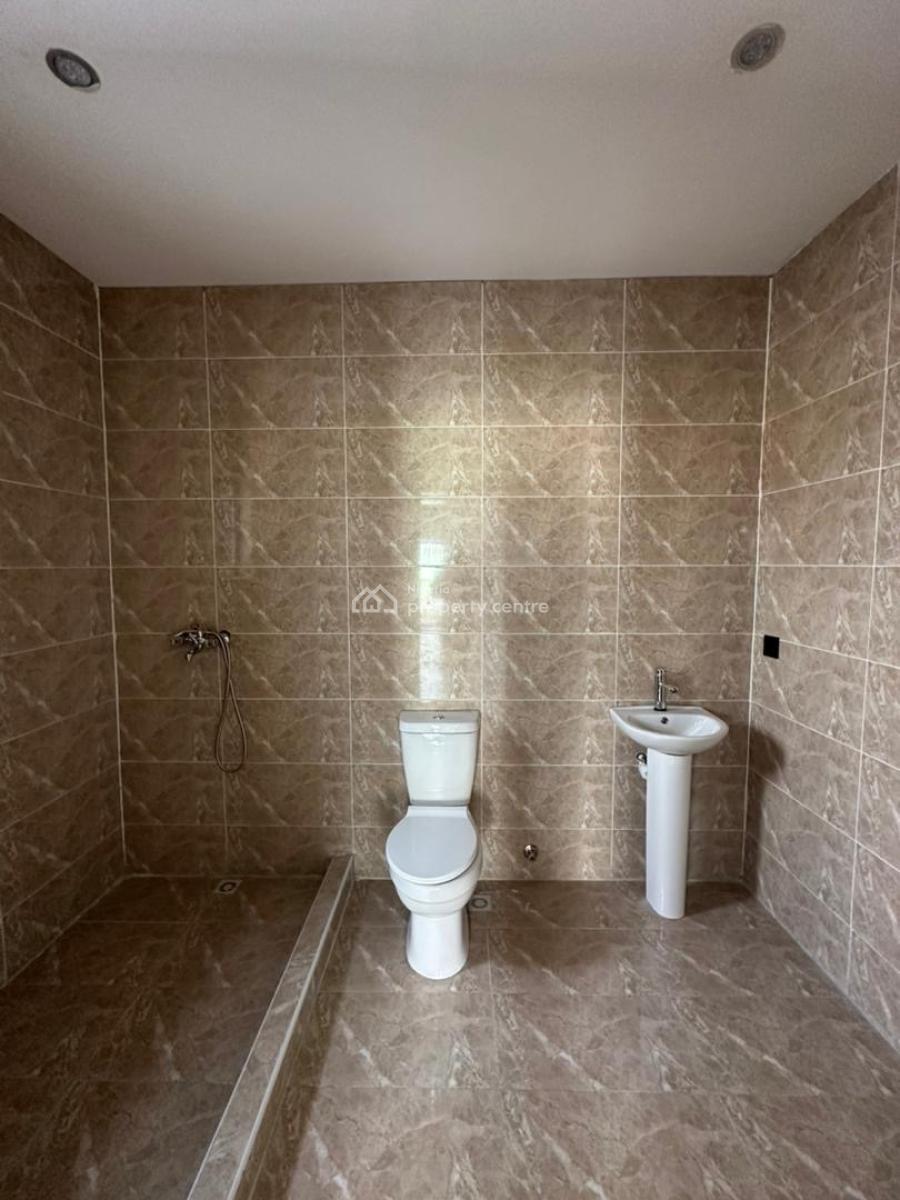 Brand New 3 Bedroom Apartment with Pool & Gym, Lekki Phase 1, Lekki Phase 1, Lekki, Lagos, Flat / Apartment for Rent