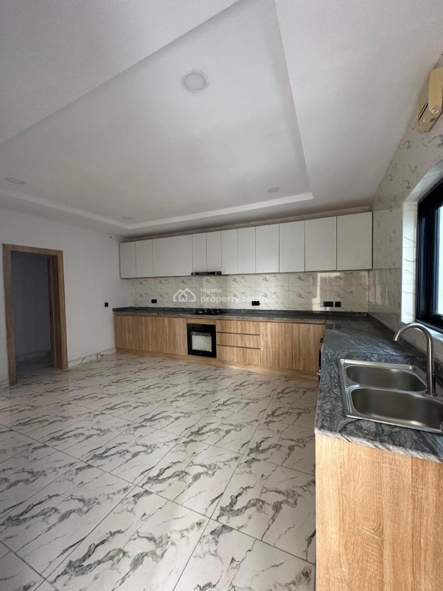 Brand New 3 Bedroom Apartment with Pool & Gym, Lekki Phase 1, Lekki Phase 1, Lekki, Lagos, Flat / Apartment for Rent