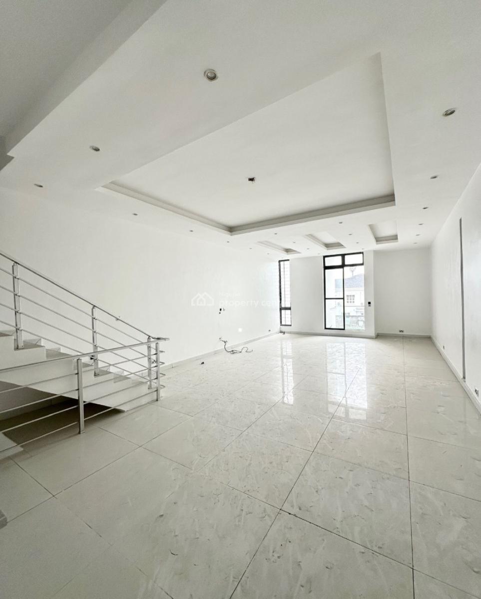 Lovely 4 Bedroom Terrace Duplex with Bq, Lekki Phase 1, Lekki, Lagos, Terraced Duplex for Sale