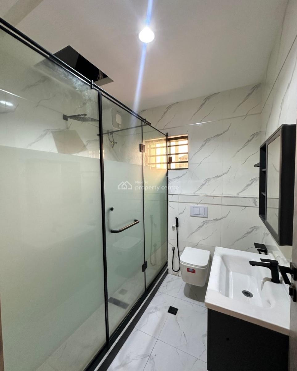 Lovely 4 Bedroom Terrace Duplex with Bq, Lekki Phase 1, Lekki Phase 1, Lekki, Lagos, Terraced Duplex for Sale