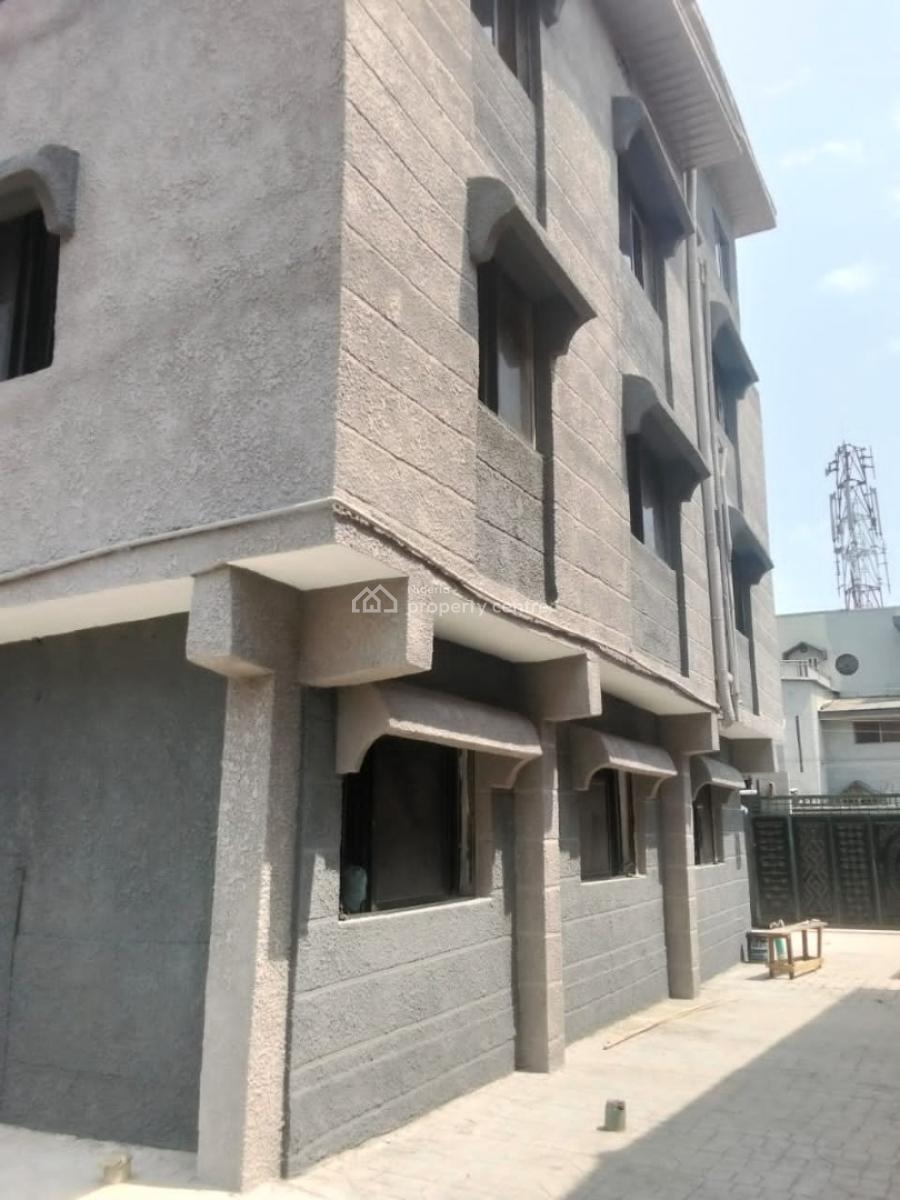Newly Built 3 Bedroom Flat, Maryland, Lagos, Flat / Apartment for Rent