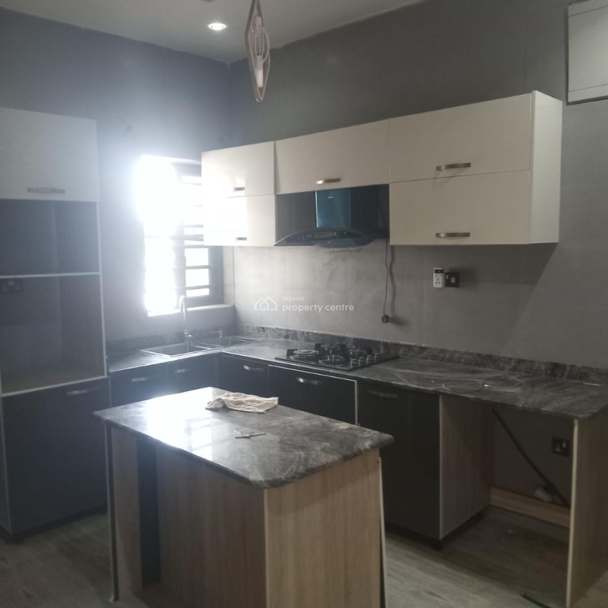 Exquisite 2 Bedroom Apartment, Ajah, Lagos, Flat / Apartment for Rent