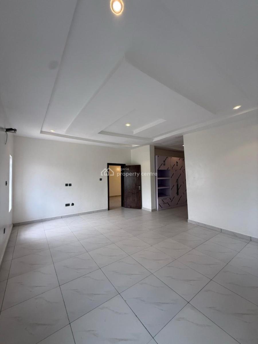 Well Located 4bedroom Semi-detached Duplex with Boys Quarter, Engr Lere Adigun Gra, Bashorun, Ibadan, Oyo, Semi-detached Duplex for Rent