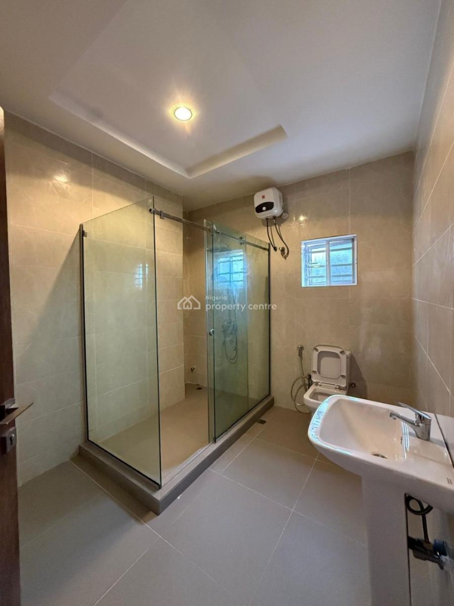 Well Located 4bedroom Semi-detached Duplex with Boys Quarter, Engr Lere Adigun Gra, Bashorun, Ibadan, Oyo, Semi-detached Duplex for Rent