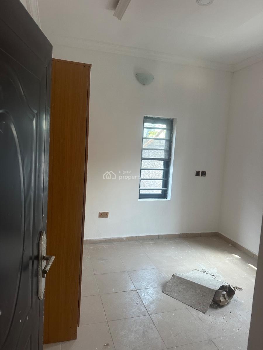 1 Bedroom and Parlour, Seaside Estate, Badore, Ajah, Lagos, Mini Flat (room and Parlour) for Rent