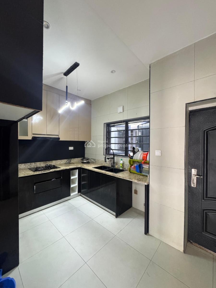 Super Cool Luxury on 3 Floors, Ologolo, Lekki, Lagos, Terraced Duplex for Rent