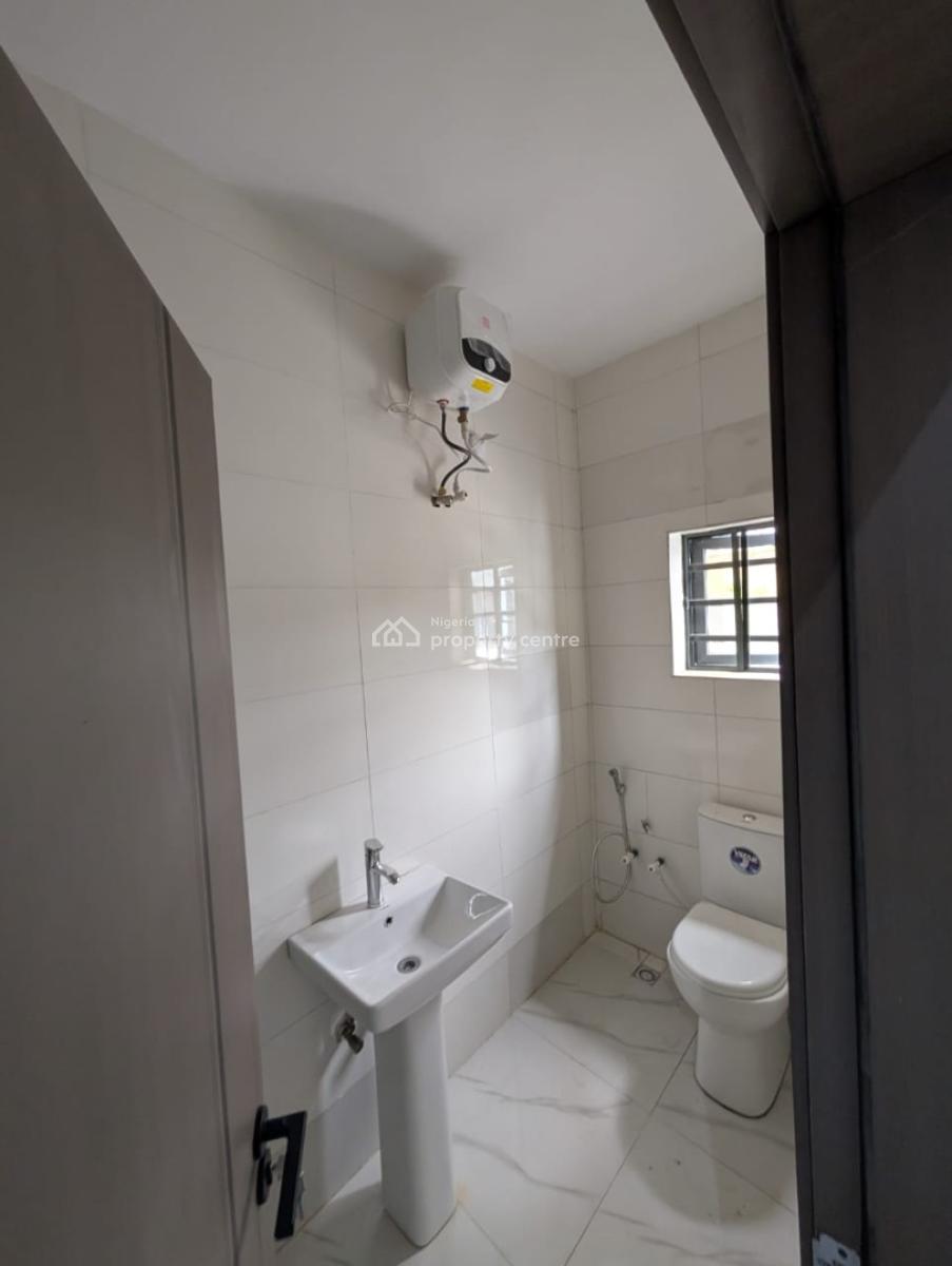 3bedroom Flat, Lare Adigun Gra, Ibadan, Oyo, Flat / Apartment for Rent