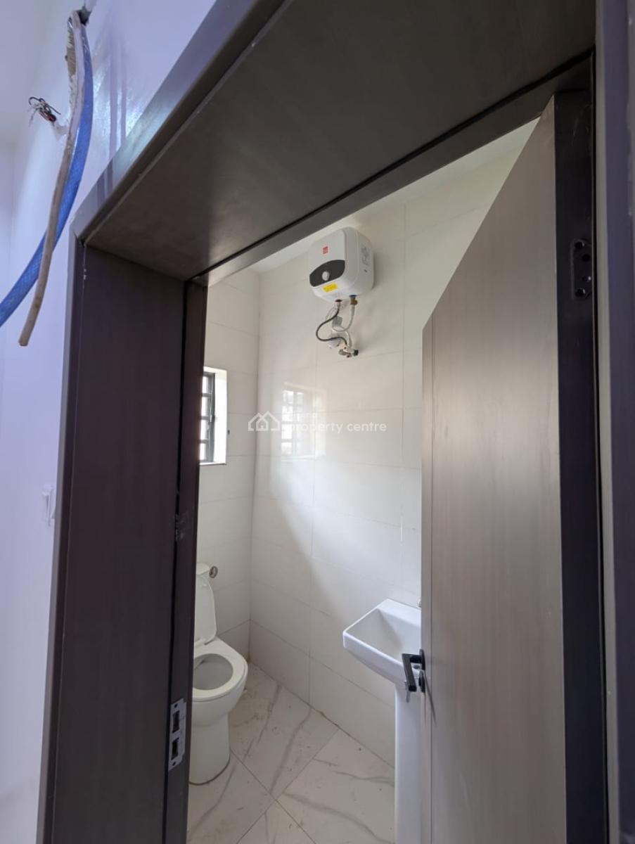 3bedroom Flat, Lare Adigun Gra, Ibadan, Oyo, Flat / Apartment for Rent