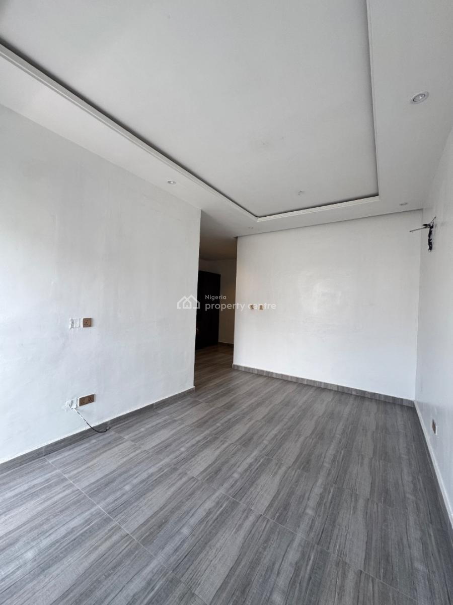 Decent 3bedroom Terrace with Bq, Ologolo, Lekki, Lagos, Terraced Duplex for Rent