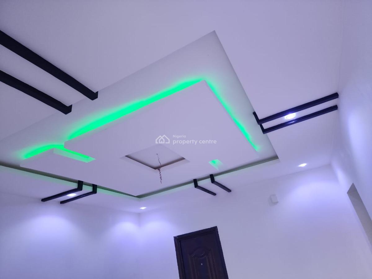 Three Bedroom Terrace, Brains and Hammer Estate, Dei Dei, Gwarinpa, Abuja, Terraced Bungalow for Sale